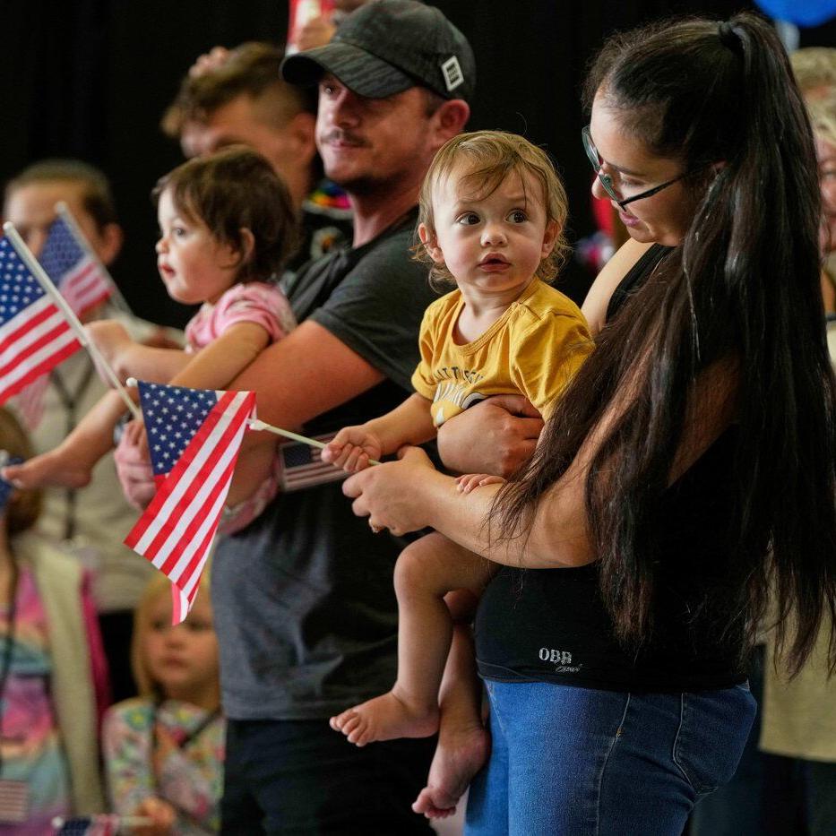 Trump administration limits number of refugees to 7,500 and they're mostly white South Africans